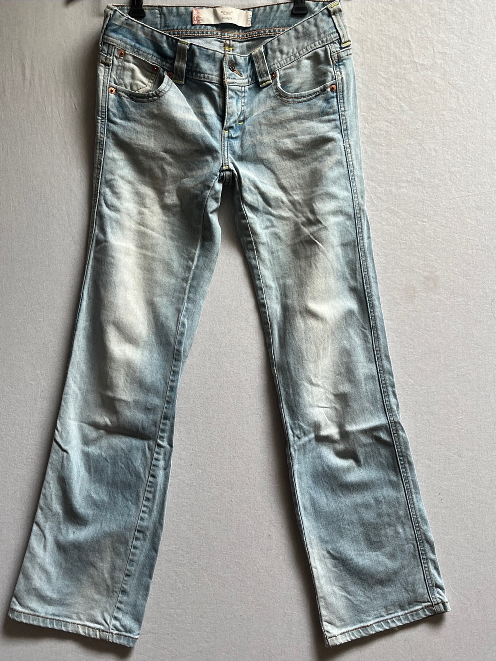 Levis Eve Low Rise Straight Leg Denim Jeans Size 30